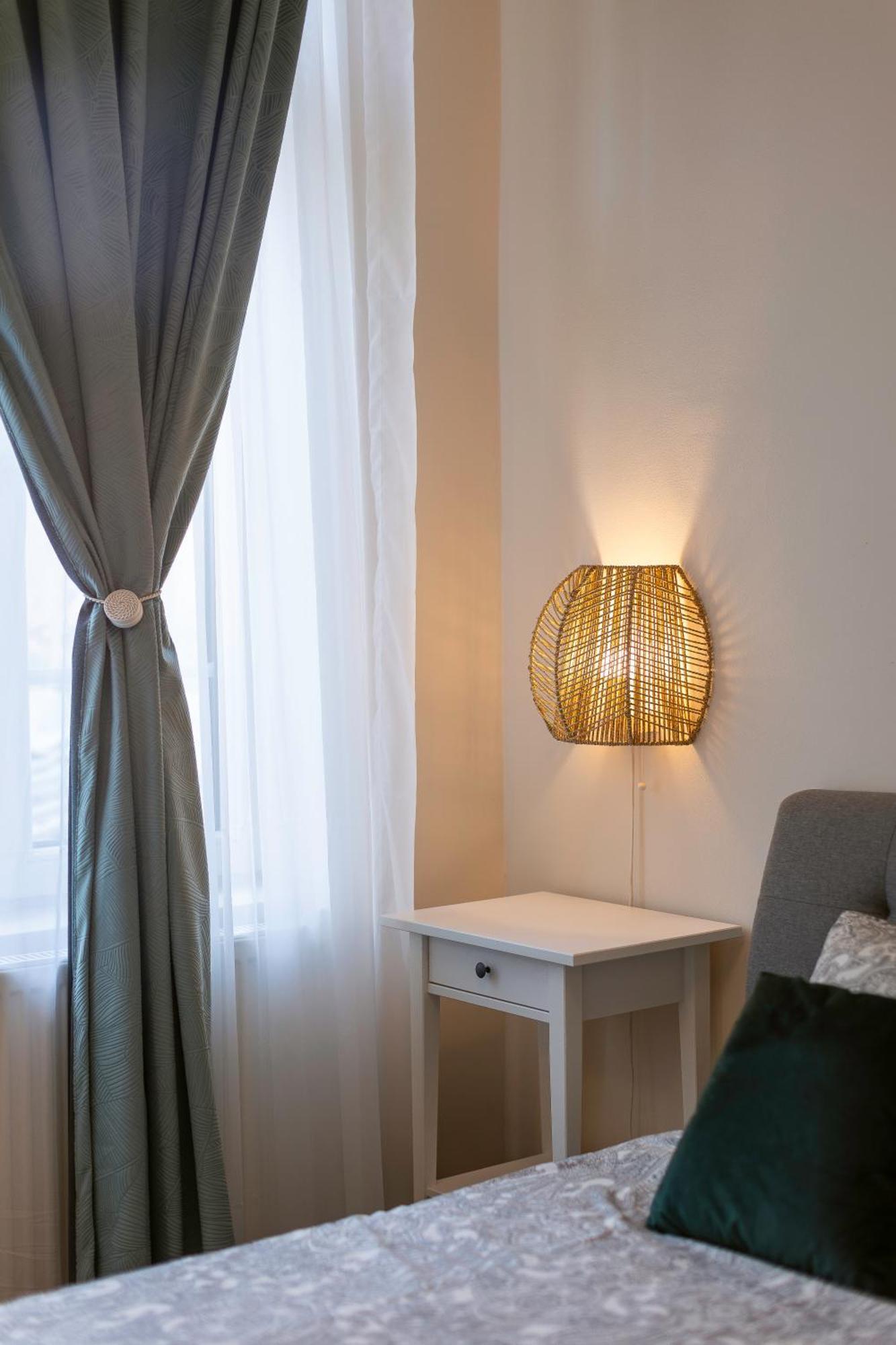 Central Charm - 2Br Apartment Timisoara Exterior photo